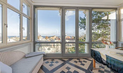 Wohnbereich mit Panoramablick