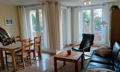 Wohnzimmer mit Essecke