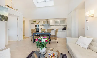 Wohnbereich mit Küche