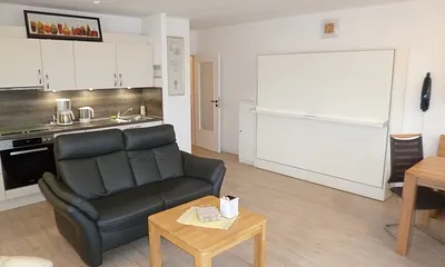 Sofa 170 cm - Schrankbett / Matratze 160 x 200 cm