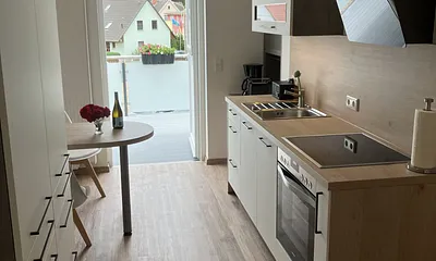 Küche mit Südbalkon