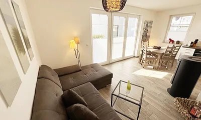 gemütlicher Wohnbereich mit Couch