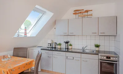 Küchenzeile mit Eßbereich 