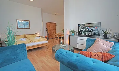 kombinierter Wohn- Schlafbereich