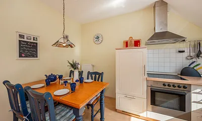 offene Küche mit Essbereich