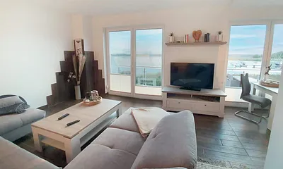 Wohnzimmer mit Blick auf die Peene 