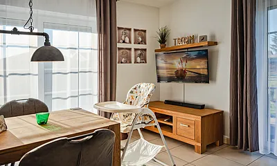 Wohnzimmer mit Hochstuhl auf Wunsch