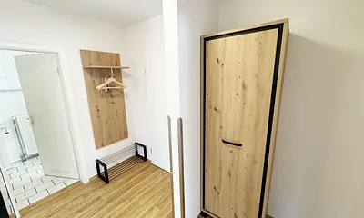 Eingangsbereich mit Schrank