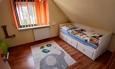 Kleine Schlafzimmer 