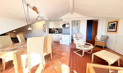 Wohnbereich/ Essbereich/ Küche