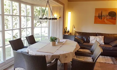 Blaues Strandhaus hinter der Düne - 1. Reihe, 5-Zimmer-Ferienhaus (Strandhaus hinter d. Düne)