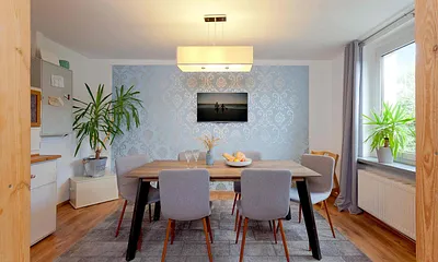 Esstisch im Esszimmer