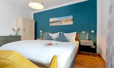 1. Schlafzimmer mit Doppelbett