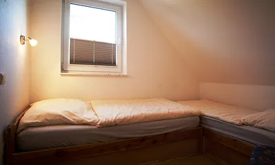 Schlafzimmer 2