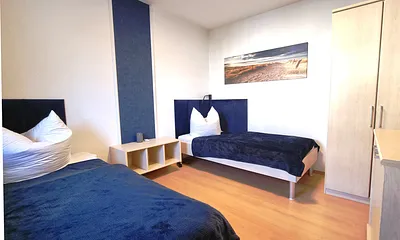 Schlafzimmer 2