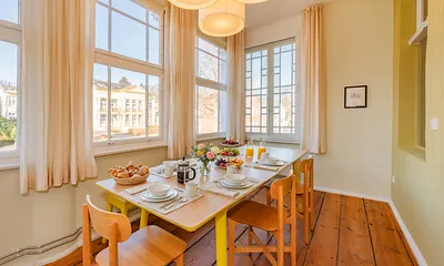 Loggia mit Essbereich