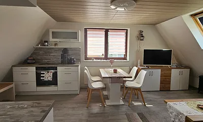 Wohnzimmer/ Essbereich 