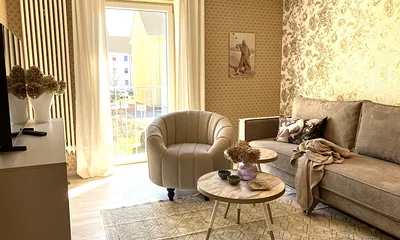 Auf der Couch kann bei Bedarf für 1 Person aufgebettet werden.