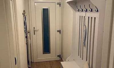 Eingangsbereich mit Garderobe