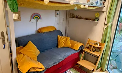 Kinderzimmer mit Hochbett