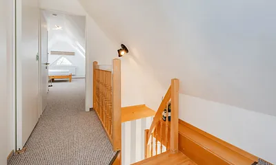 Treppe in den oberen Wohnbereich