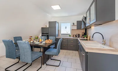 voll ausgestattete Küche