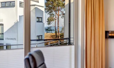 vom Balkon seitlicher Meerblick