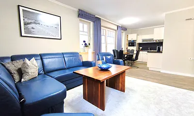 Wohnbereich mit Schlafcouch