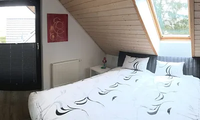 Schlafzimmer 2