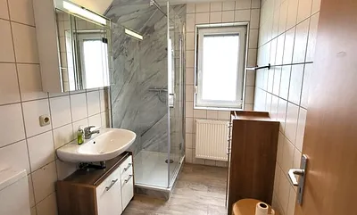 Bad mit Dusche
