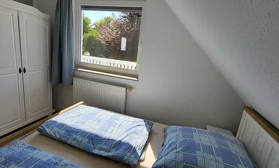 Schlafzimmer 2
