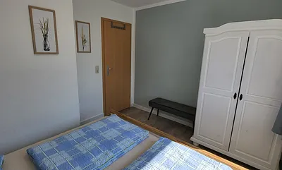 Schlafzimmer 2