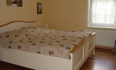Schlafzimmer-Doppelbett