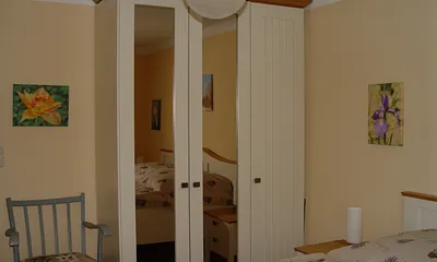 Schlafzimmer-SChrank