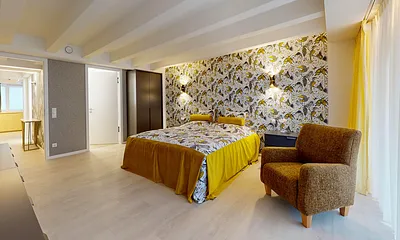 1. Schlafzimmer mit Bad en Suite