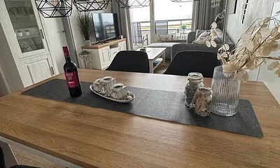 Esstisch
