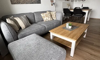 Wohn-/Esszimmer