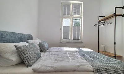 Schlafzimmer 2