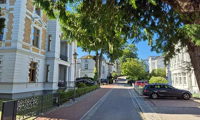 Klenzestraße mit Villa