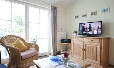 Wohnbereich mit Flachbild-TV