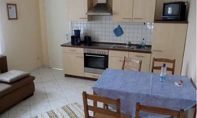 Ferienvermietung Bredenbals, 2-Zimmer-Ferienwohnung (Lino)