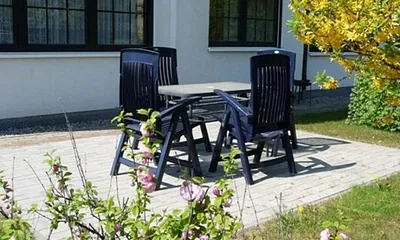Gartenanteil mit Terrasse