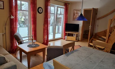 Treppe zum oberen Wohn-/Schlafbereich