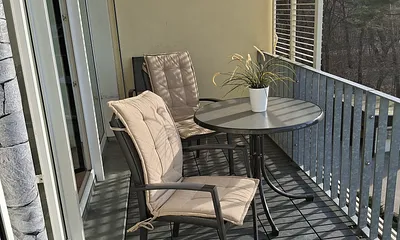 Balkon vor Wohnzimmer