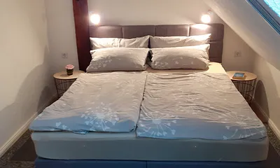 Boxspringbett im Schlafzimmer