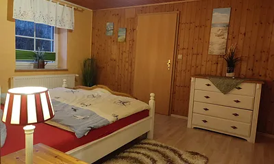 Schlafzimmer Bild 2