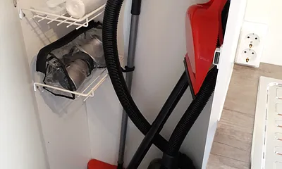 Hauswirtschaftsschrank unten