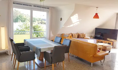 Villa Florenz, 3-Zimmer-Ferienwohnung (Villa Florenz OG)