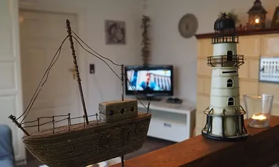 Wohn-Schlafraum mit TV