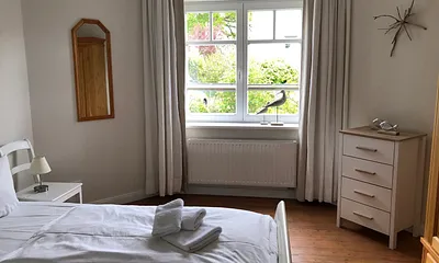 Schlafzimmer, Bild 2